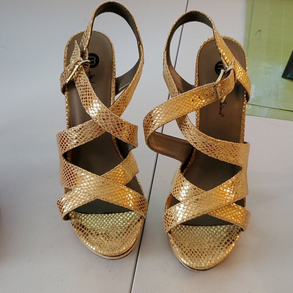 Shoes